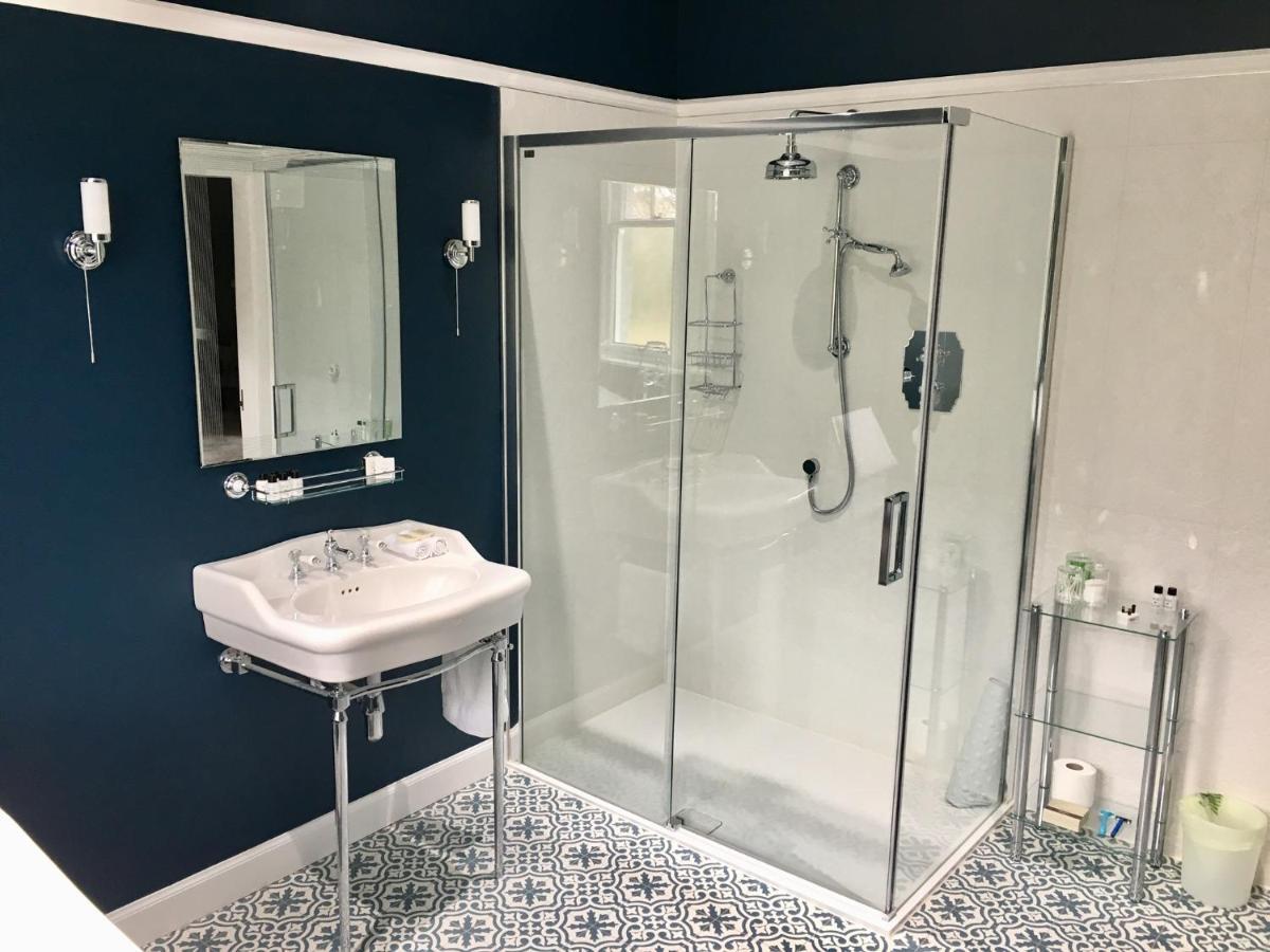 Woodcroft House 5* Perth